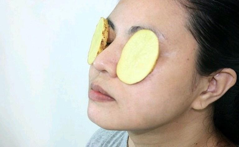 Сырой картофель на глазах