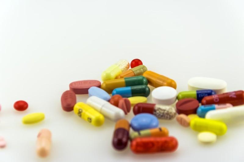 Антибиотики при воспалении легких – 20 названий таблеток и уколов